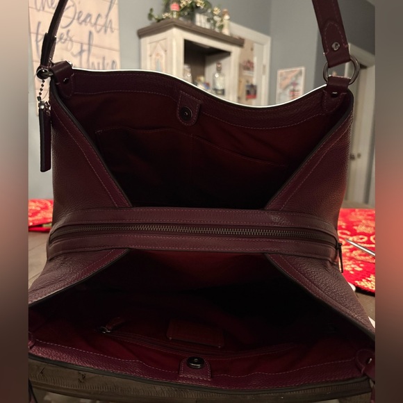 NWOT COACH BURGUNDY (Wine) TRI-FOLD BAG - Picture 7 of 11